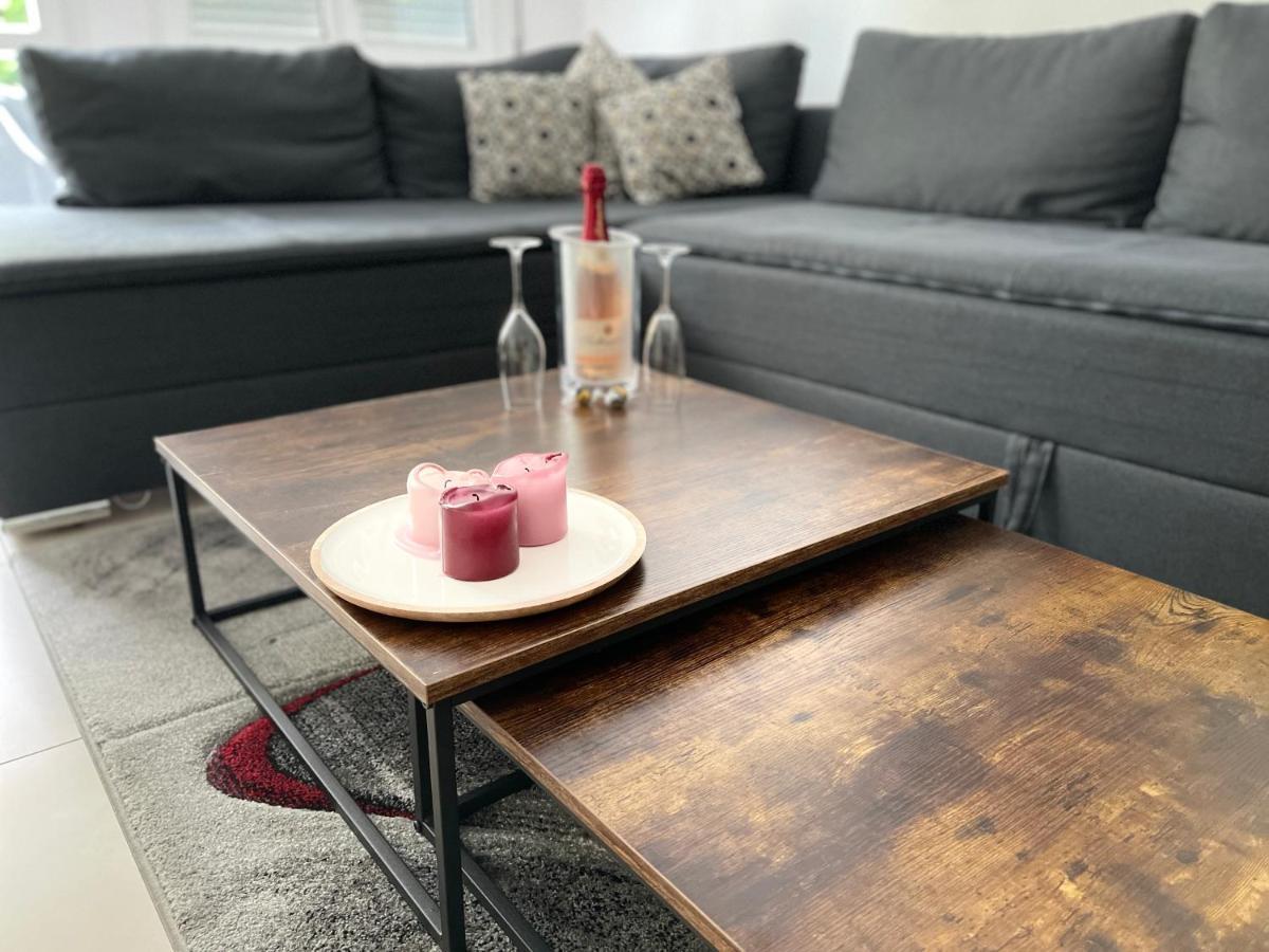 Sonnige Wohnung Im Zentrum Mit Terrasse U Tiefgarage - Netflix & Prime ไลป์ซิก ภายนอก รูปภาพ